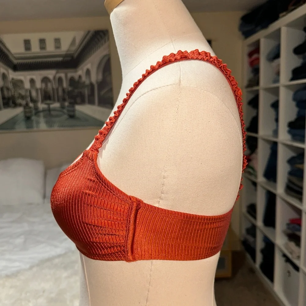 Xhilaration | NWT Ribbed Ruffle Strap Bikini Top Dark Red Burnt Orange S